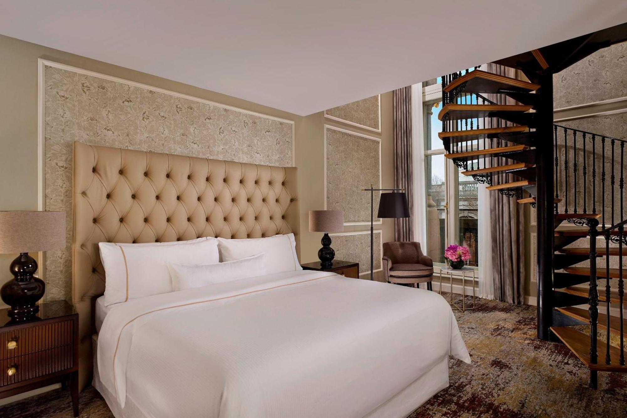 The College Green Dublin Hotel, Autograph Collection Exteriér fotografie